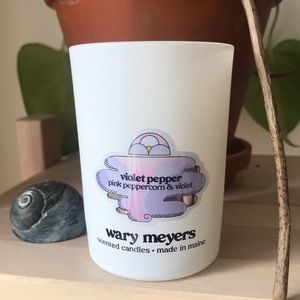 NIB Wary Meyers “Violet Pepper” candle. 6.5oz
